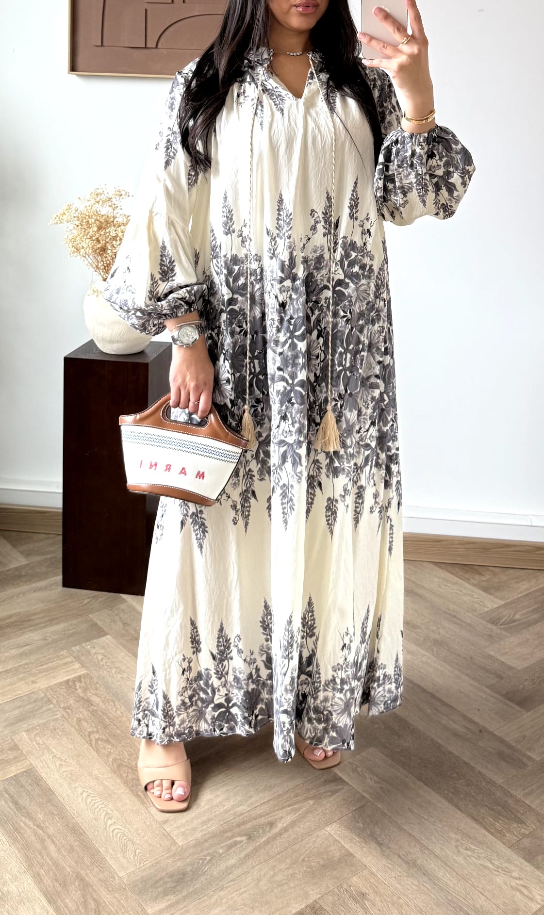 Elegantes Maxikleid Blumenmuster - Komplettansicht Casual grau