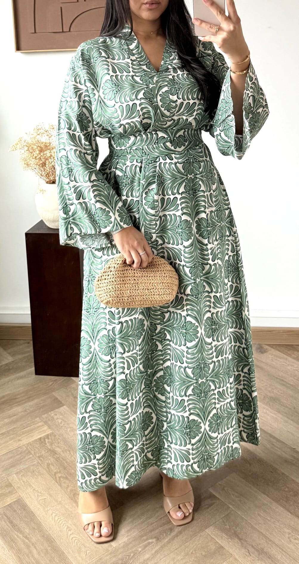 Grünes marokkanisches Alltagskleid mit Ornamentmuster - Maxikleid mit Gürtel